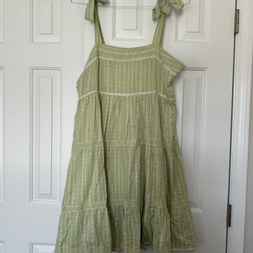 Green Maternity Dress